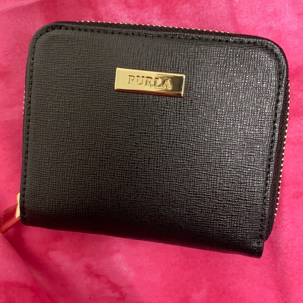 Furla Zip Wallet